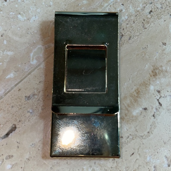 Vintage money 💰 clip - Picture 2 of 3